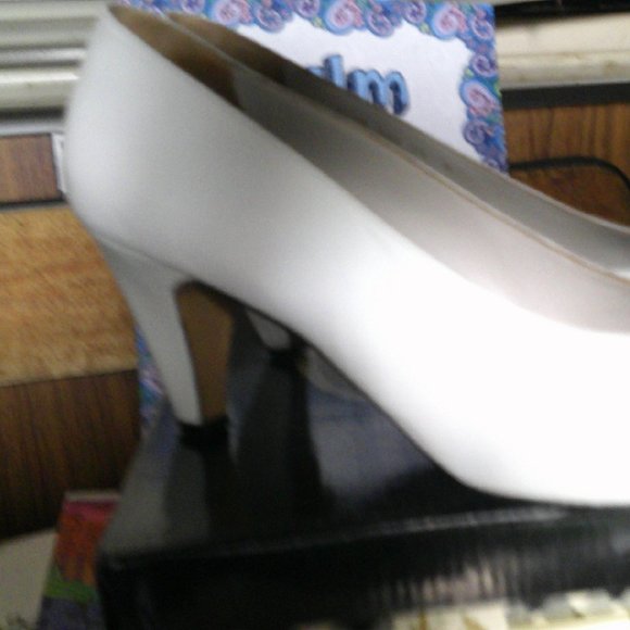 Delman Lancia - Picture 2 of 5